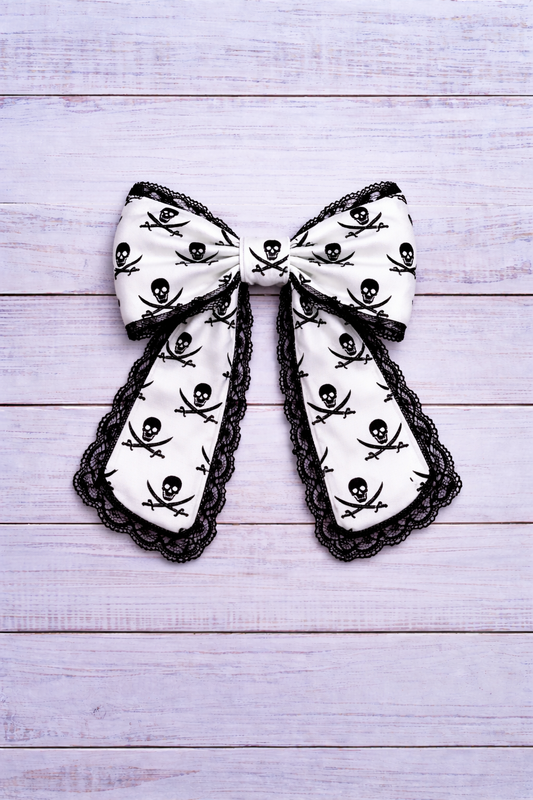 The Captain & First Mate Bow Set